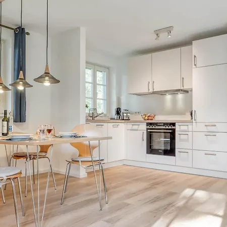 Achtern Diek Haus 13b 6 아파트 *