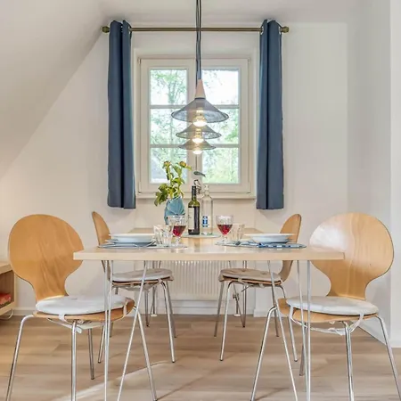 Achtern Diek Haus 13b 6 Zingst